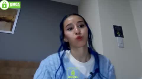 Snapshot of katara_a chatting on 01.06.25 Maca online show from 01.06.25