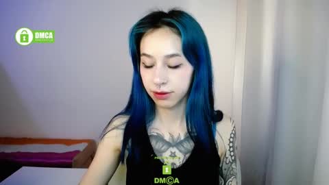 Snapshot of katara_a chatting on 09.10.25 Maca online show from 09.10.25