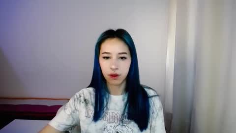 Snapshot of katara_a chatting on 09.12.25 Maca online show from 09.12.25