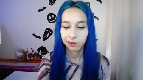 Snapshot of katara_a chatting on 10.28.25 Maca online show from 10.28.25