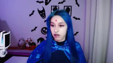 Snapshot of katara_a chatting on 10.31.25 Maca online show from 10.31.25