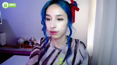 Snapshot of katara_a chatting on 12.19.25 Maca online show from 12.19.25