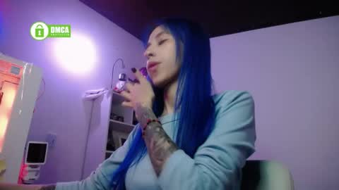 Snapshot of katara_a chatting on 05.14.26 Maca online show from 05.14.26