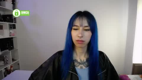 Snapshot of katara_a chatting on 05.15.26 Maca online show from 05.15.26