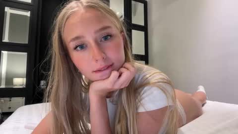 Snapshot of katcontrol chatting on 02.01.26 katcontrol online show from 02.01.26