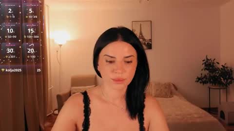 Snapshot of kate124680 chatting on 11.15.25 kate124680 online show from 11.15.25