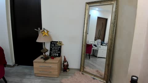 Kate online show from 01.04.25