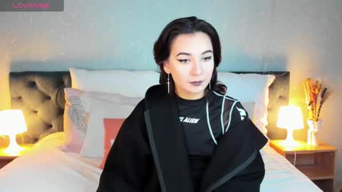 Snapshot of kate_evel chatting on 12.10.24 kate evel online show from 12.10.24