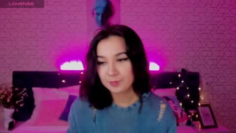 Snapshot of kate_evel chatting on 12.23.24 kate evel online show from 12.23.24