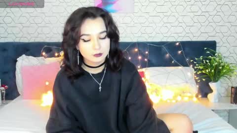 Snapshot of kate_evel chatting on 01.26.25 kate evel online show from 01.26.25