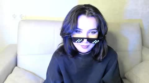 Snapshot of kate_evel chatting on 01.31.25 kate evel online show from 01.31.25