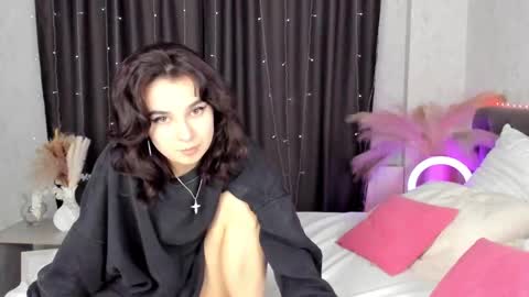 Snapshot of kate_evel chatting on 02.11.25 kate evel online show from 02.11.25