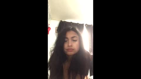 Snapshot of kate_mossi chatting on 12.13.25 Danna online show from 12.13.25