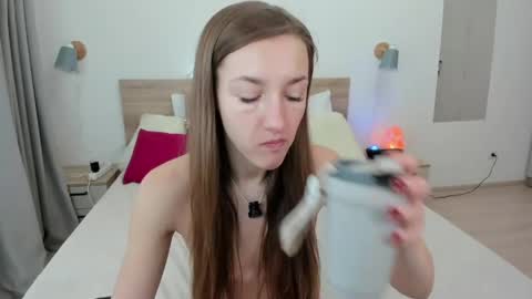 kate_redgar online show from 03.27.26