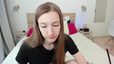 Snapshot of kate_redgar chatting on 06.09.26 kate_redgar online show from 06.09.26