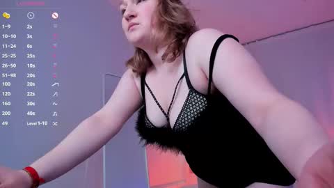 Kate   Follow me dear  online show from 02.28.26