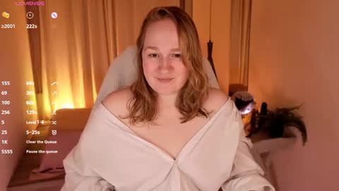 Kate   Follow me dear  online show from 06.11.26