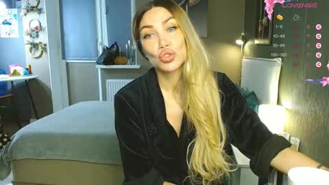 Therapist online show from 12.01.25