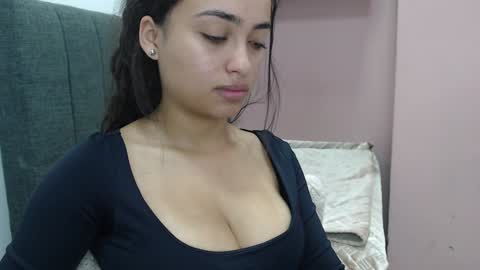 Kari online show from 01.14.25