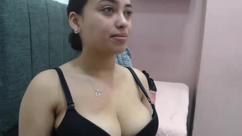 Kari online show from 10.16.25