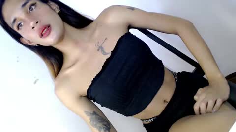 Snapshot of kateanderson69 chatting on 02.19.25 its me kate online show from 02.19.25