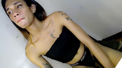 Snapshot of kateanderson69 chatting on 02.19.25 its me kate online show from 02.19.25