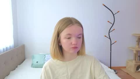 katebunnys online show from 06.04.26