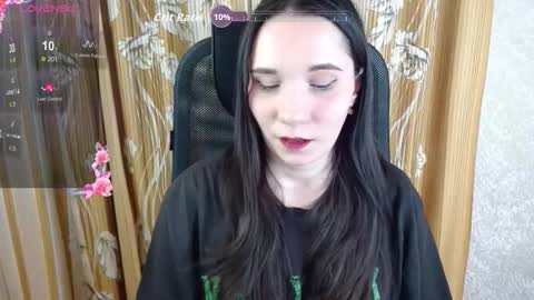 Snapshot of katecrash chatting on 10.17.25 YourKate online show from 10.17.25