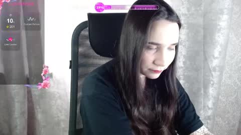 Snapshot of katecrash chatting on 05.14.26 YourKate online show from 05.14.26