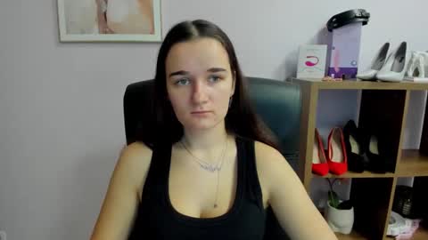 Snapshot of katedesire chatting on 11.01.25 Kate online show from 11.01.25