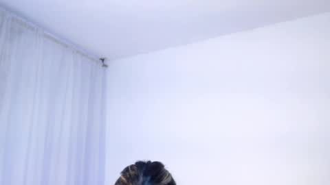 Help me with rate thanks  online show from 04.12.26
