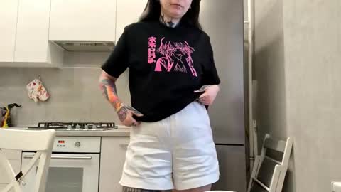 Snapshot of katelynnjenness chatting on 02.03.26 Milana online show from 02.03.26