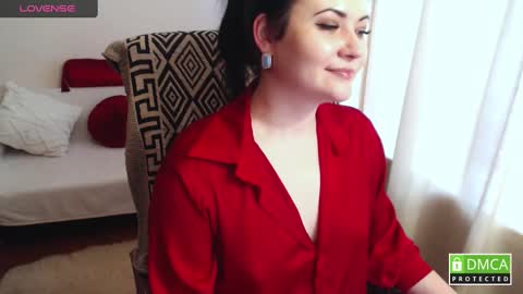 Snapshot of katelynwinehouse chatting on 12.21.24 Katelyn online show from 12.21.24