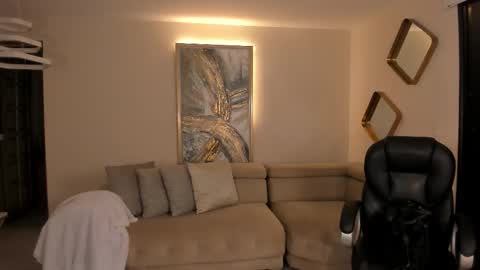 K A T E  online show from 03.19.26