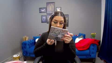 Kate online show from 02.10.25