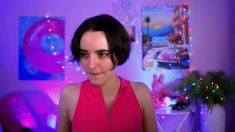 Snapshot of katewillows chatting on 12.19.25 katewillows online show from 12.19.25