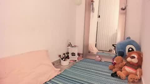 Snapshot of kathe_vergara chatting on 12.10.24 kathe online show from 12.10.24