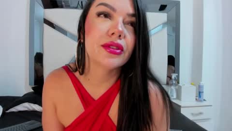 Katherine Foster online show from 05.06.26