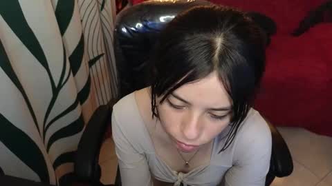 kathie_lozada online show from 10.19.25
