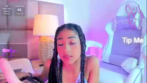 Snapshot of kathiik chatting on 09.20.25 kathiik online show from 09.20.25