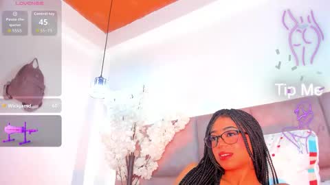 Snapshot of kathiik chatting on 10.21.25 kathiik online show from 10.21.25