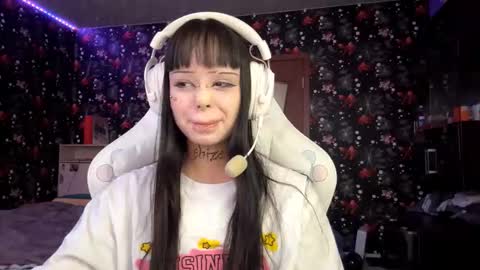 Snapshot of kathimatayoshi chatting on 03.13.26 Luna online show from 03.13.26