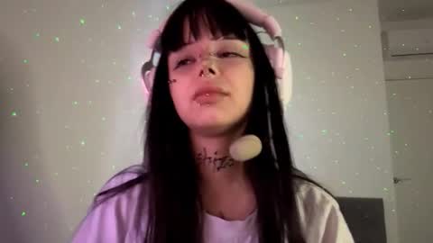 Snapshot of kathimatayoshi chatting on 03.29.26 Luna online show from 03.29.26