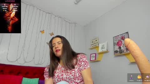 Paola online show from 02.06.25