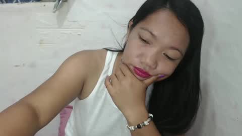 Snapshot of kathleen_gem chatting on 02.18.25 kathleen online show from 02.18.25