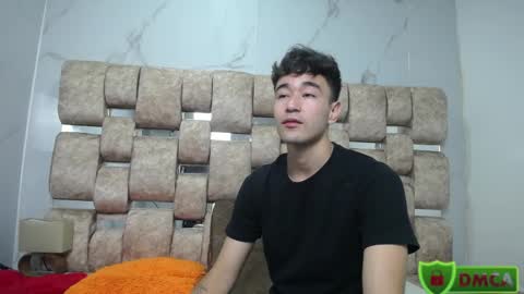Snapshot of kathyaiden chatting on 05.19.26 Kaht y Aiden online show from 05.19.26