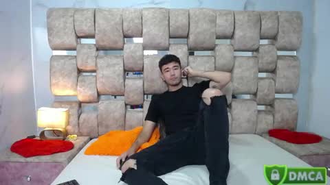 Snapshot of kathyaiden chatting on 06.04.26 Kaht y Aiden online show from 06.04.26
