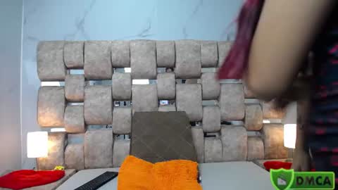 Snapshot of kathyaiden chatting on 06.18.26 Kaht y Aiden online show from 06.18.26