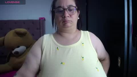 Snapshot of kathybigboobsbbw_ chatting on 06.29.26 kathybigboobsbbw_ online show from 06.29.26