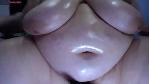 Snapshot of kathybigboobsbbw_ chatting on 07.05.26 kathybigboobsbbw_ online show from 07.05.26